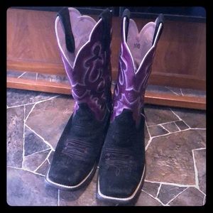 Ariat ATS Boot Purple and Black !!🔮🔮🔮
